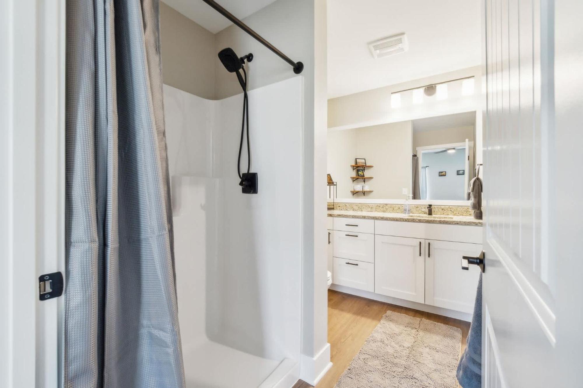 A Pet Friendly Cozy Condo In טראוורס סיטי מראה חיצוני תמונה
